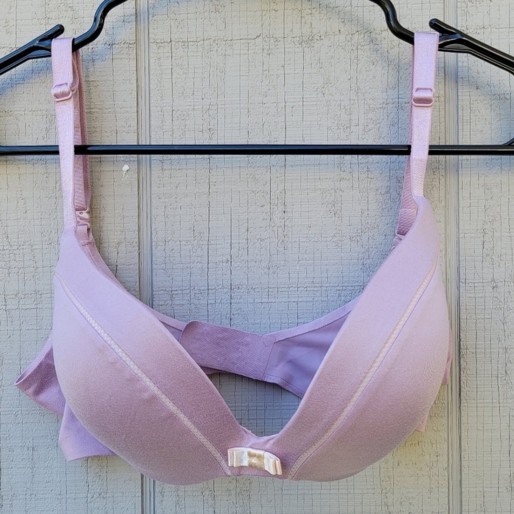 Victoria's Secret Pink Padded Push Up Plunge Comfortable Bra 34C
